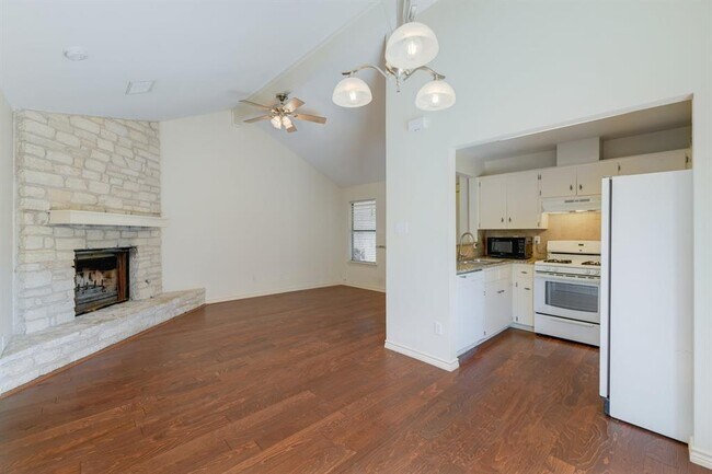 Building Photo - 1802 Rawhide Dr