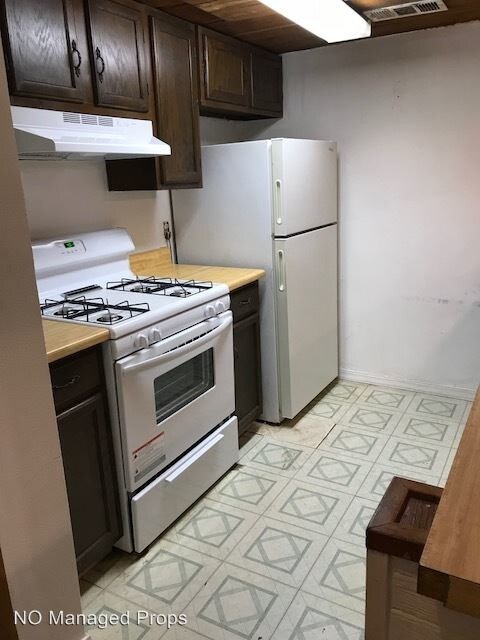 Foto del edificio - 422 Bouny St