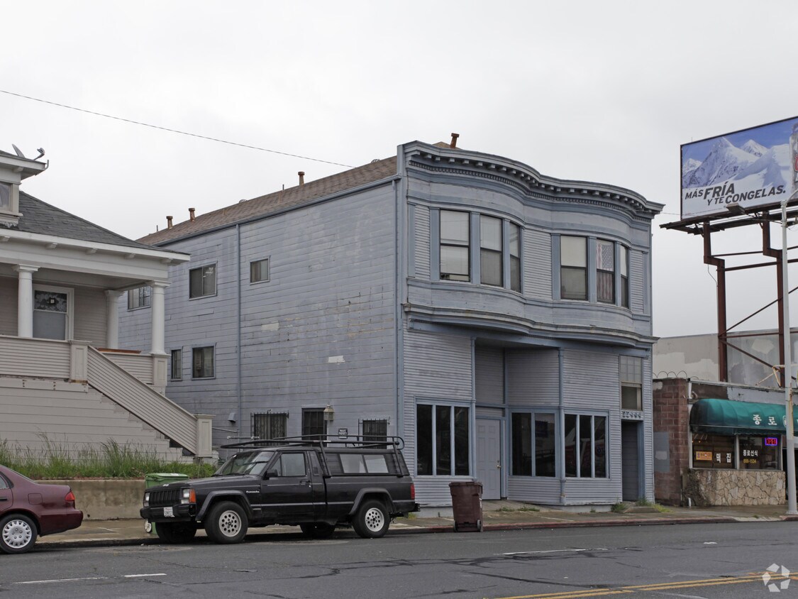 Foto del edificio - 22444 Mission Blvd