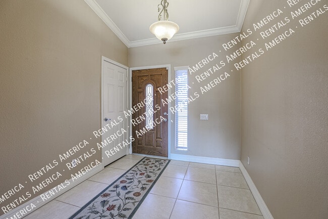 Foto del edificio - 6325 W Potter Dr