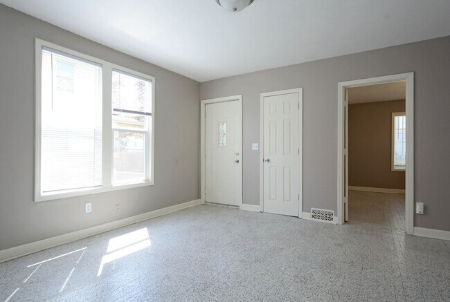 Foto del edificio - 1165 Minnehaha Ave E