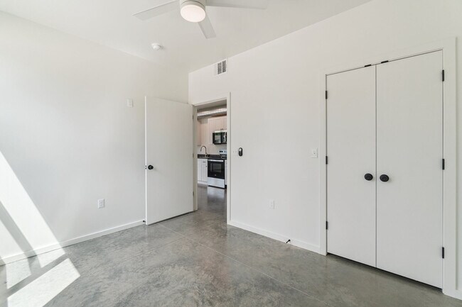 Foto del edificio - Blackwelder