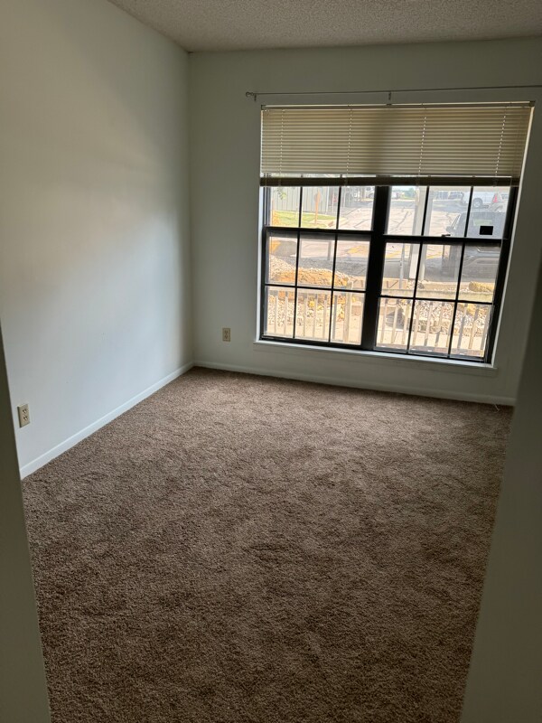 Foto del edificio - 12756 W 110th Terrace