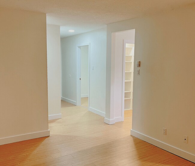 Photo du bâtiment - Hillcrest