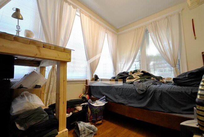 Foto del edificio - 307 Allston St