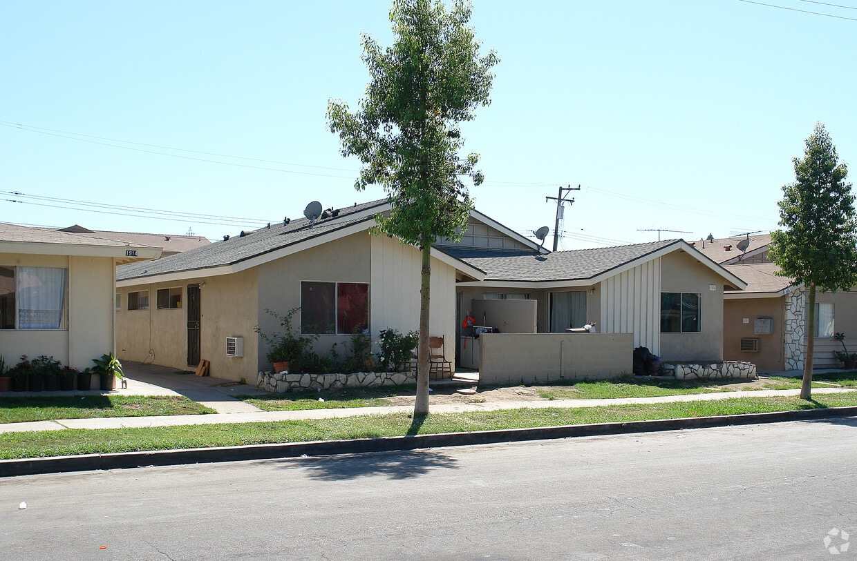 Foto principal - 1904 E Grove Ave
