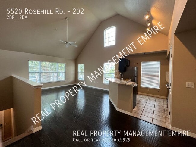 Photo - 5520 Rosehill Rd House