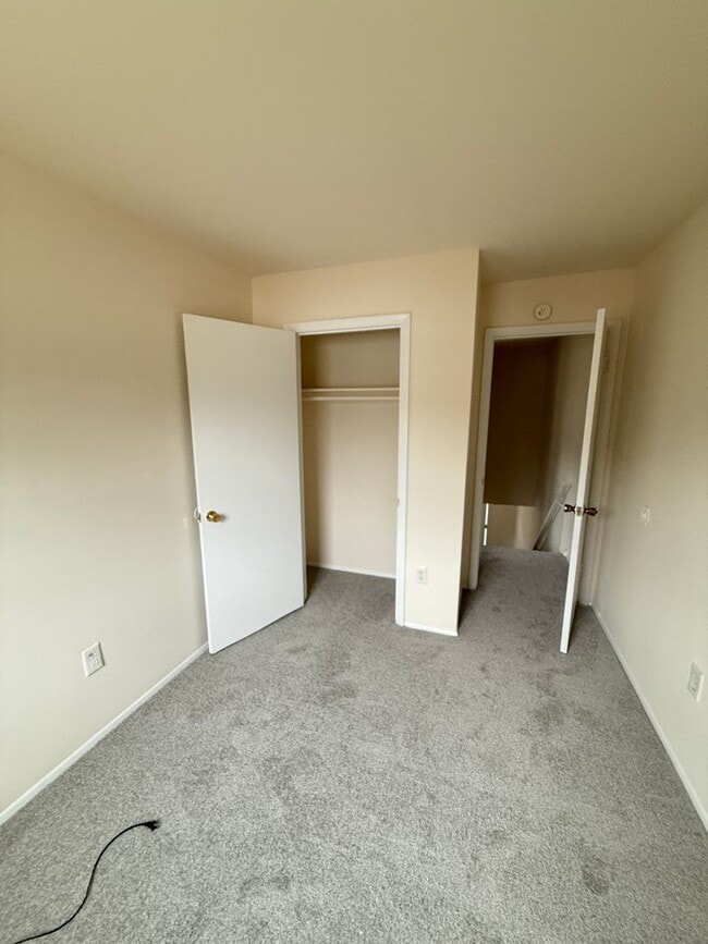 Building Photo - 3519 Buffalo Ct