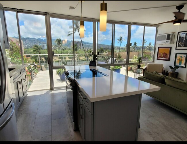 Foto del edificio - 2415 Ala Wai Blvd
