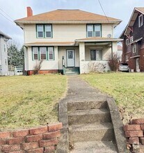 Building Photo - 799 E Buchtel Ave