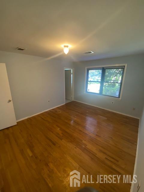 Foto del edificio - 1105 N Oaks Blvd