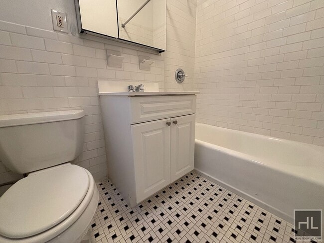 Building Photo - WEST 72 STREET