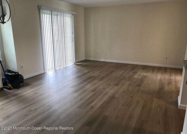 Foto del edificio - 59 Briarwood Ct