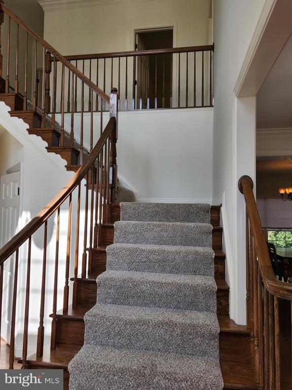Building Photo - 15117 Montanus Dr