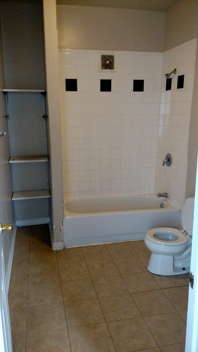 Bathroom - 307 S Genesee St