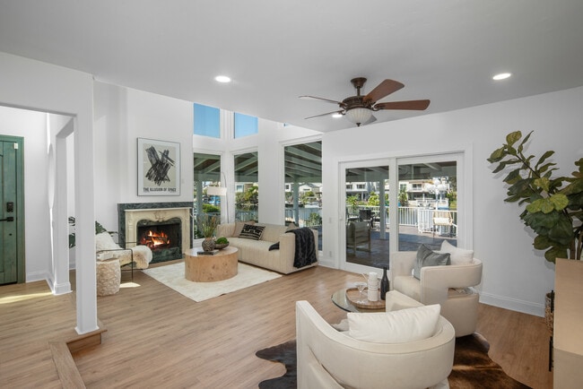 Foto del edificio - 22645 Spring Lake Ln