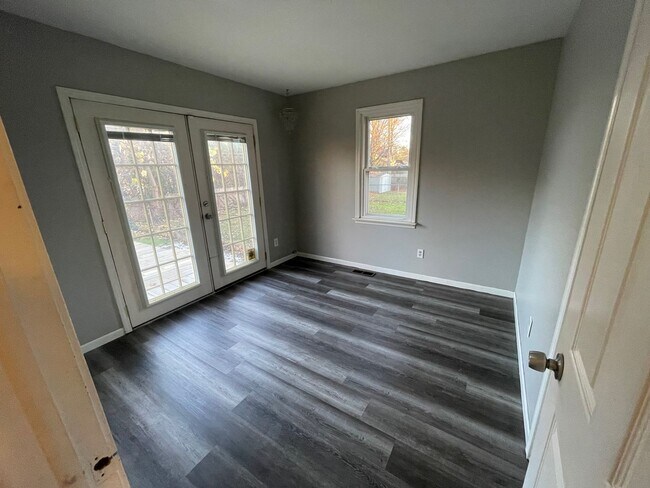 Foto del edificio - Charming 3bd/1.5ba Ranch in Desirable Royal Oak