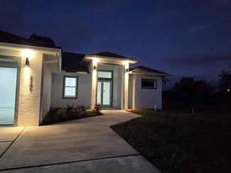 239 Ave Del Centro