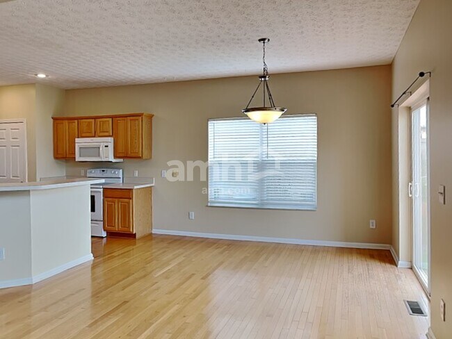 Foto del edificio - 10136 Corona Ln