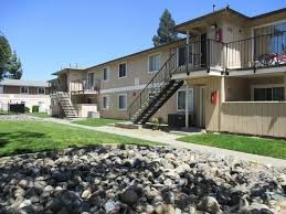Primary Photo - 600 N Humboldt Ave