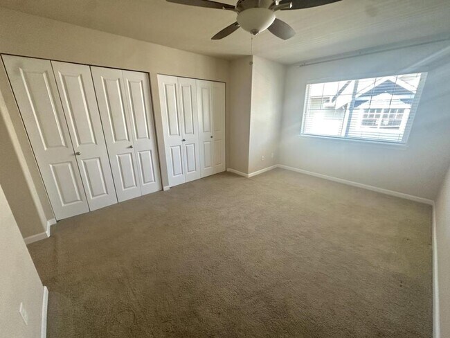 Foto del edificio - 4804 215th Ln
