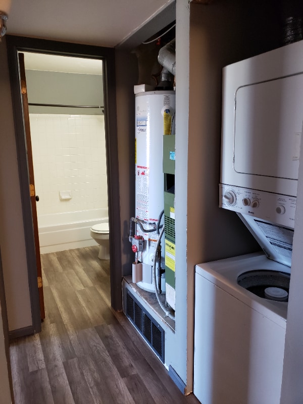 Foto del edificio - 5745 W Atlantic Pl