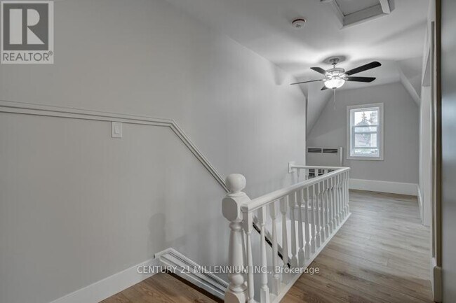 Photo du bâtiment - 276 Edward St