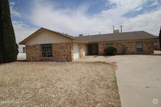 Building Photo - 3406 Moonlight Ave