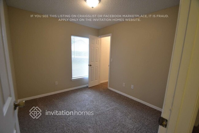 Foto del edificio - 7641 Pine Nest Ct