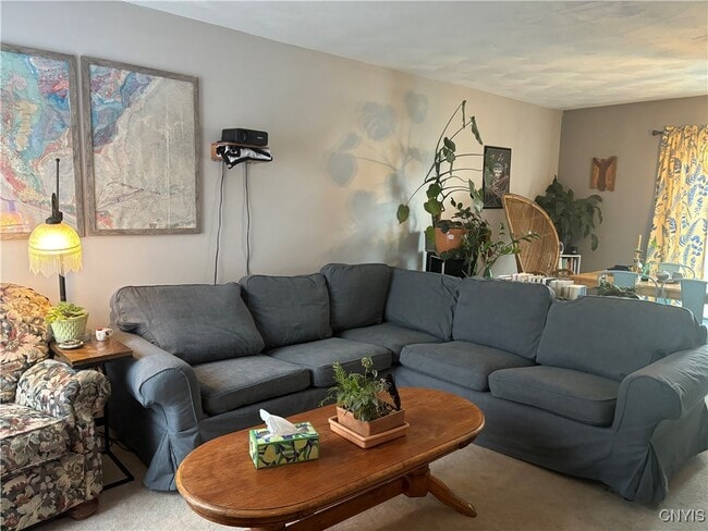 Building Photo - 214 Wildwood