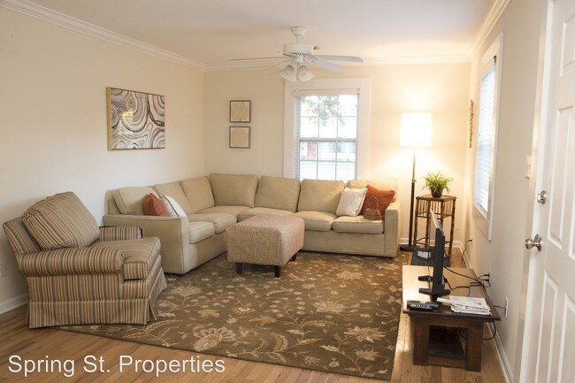 Foto del edificio - 3 br, 1 bath House - 6 Joyce Avenue - Main
