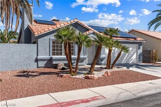 Building Photo - 4402 Cassandra Dr