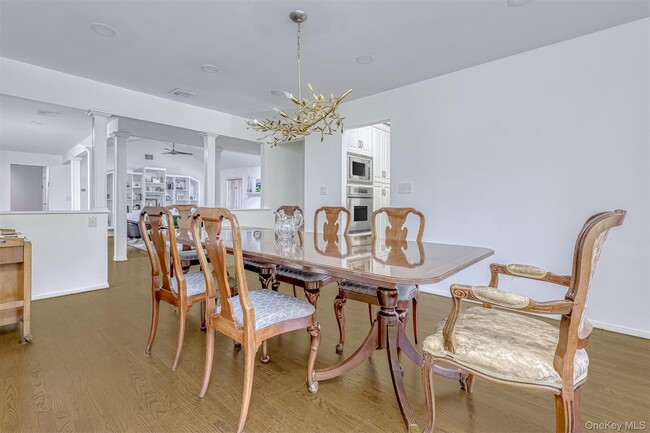 Foto del edificio - 12 Evergreen Ct