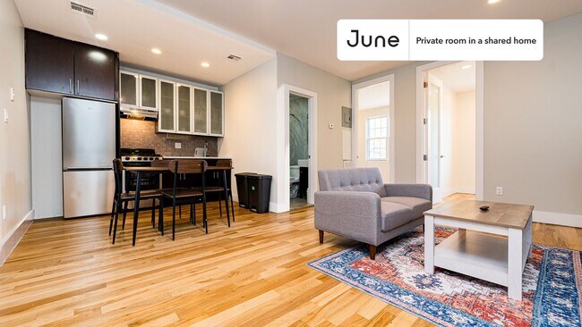 Foto del edificio - Room in Shared 4 bed/1 bath home