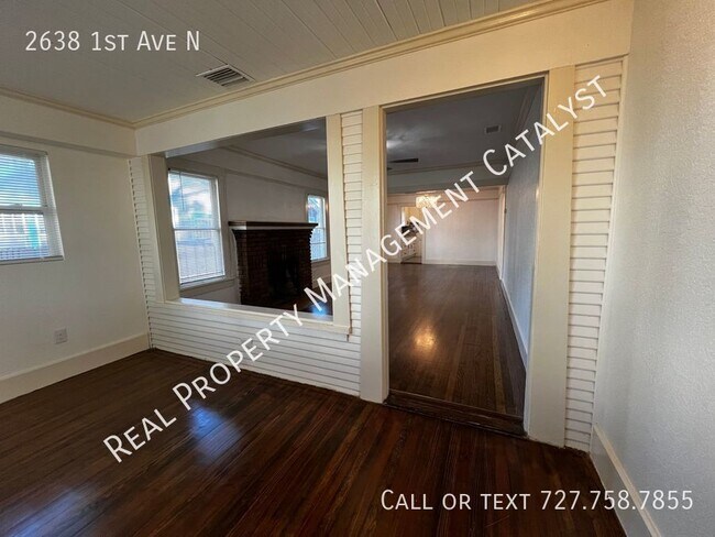 Building Photo - Charming Historic Kenwood Home near St Pet...