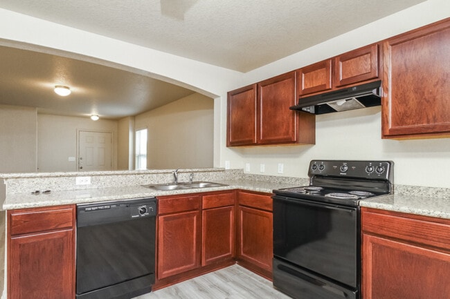 Building Photo - 10611 Goose Way