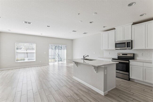 Foto del edificio - 141 Cape Honeysuckle Pl