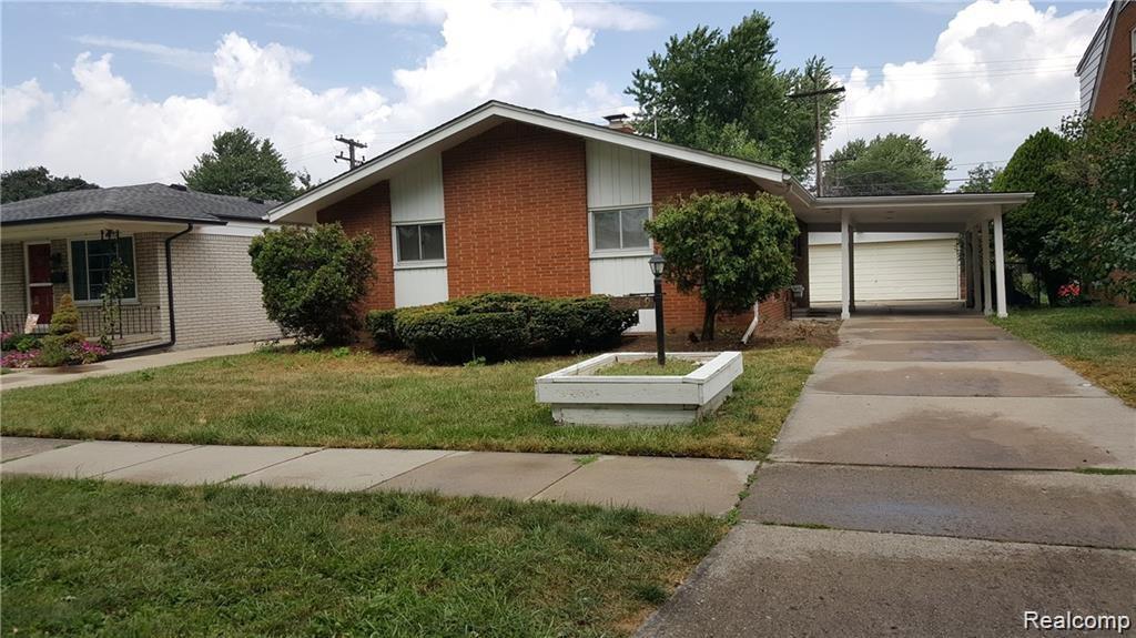 Primary Photo - 22949 Clairwood St