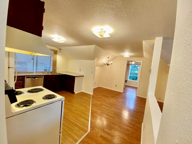 Foto del edificio - 4226 7th Ave NE