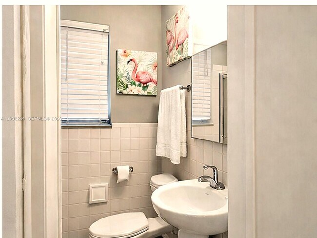 Foto del edificio - 375 SW 19th Ave