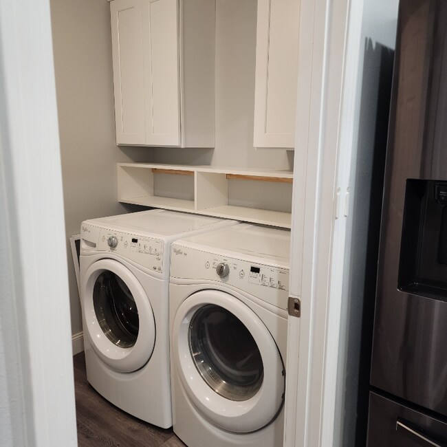 Foto del edificio - 2773 Pine Ridge Dr