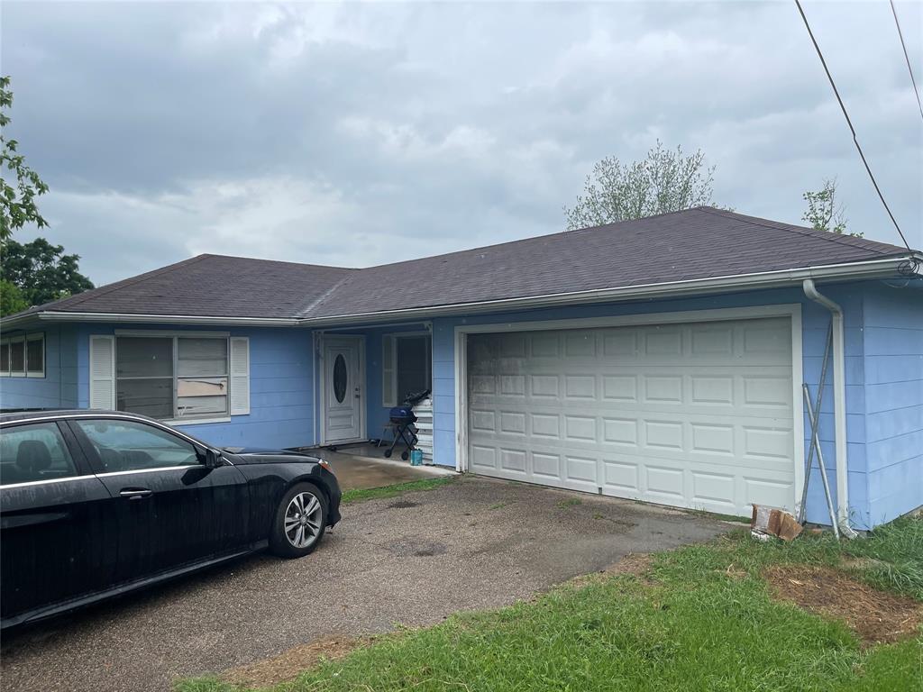 2207 N Cleveland St, Dayton, TX 77535 House Rental in Dayton, TX