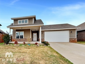 Building Photo - 12924 Firerock Cir