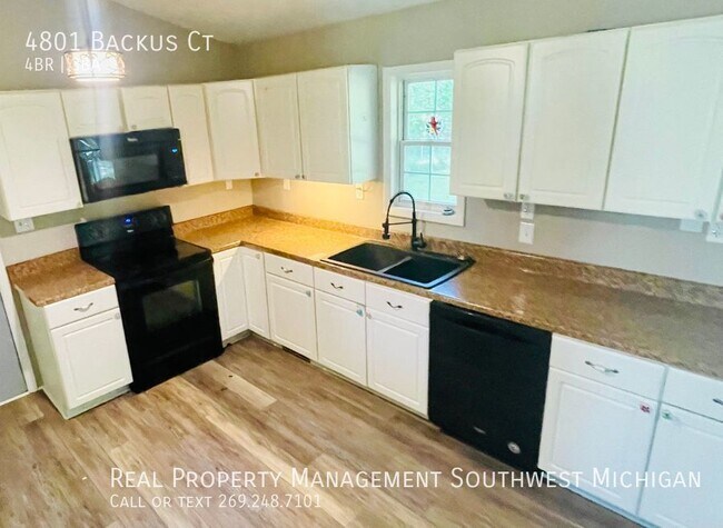 Foto del edificio - Coming Soon! 4-bedroom Home in Buchanan!