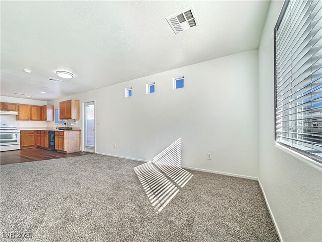 Building Photo - 5278 Paradise Valley Ave