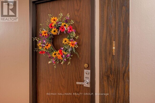 Building Photo - 1785 Frobisher Ln