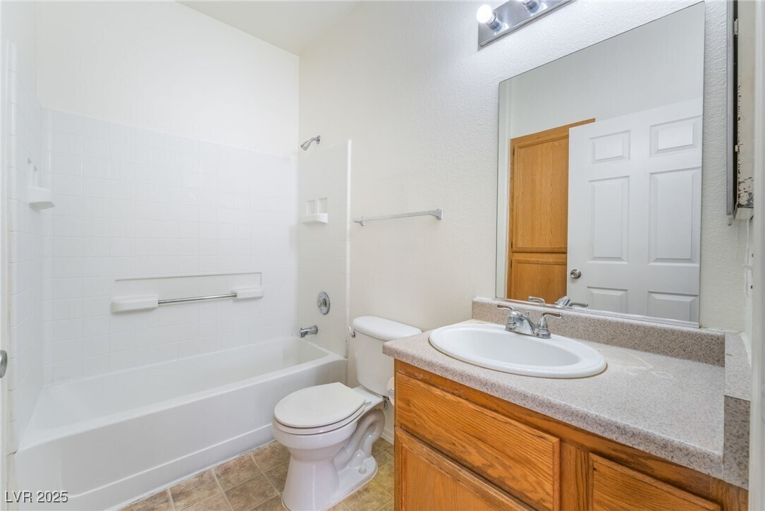 Foto principal - 4730 E Craig Rd