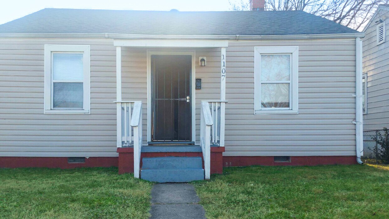 Foto del edificio - 1107 E 15th St