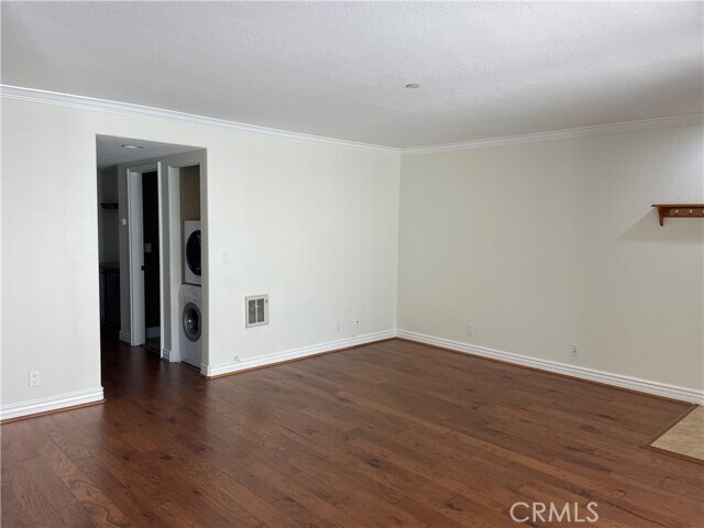 Foto del edificio - 2580 Homestead Rd