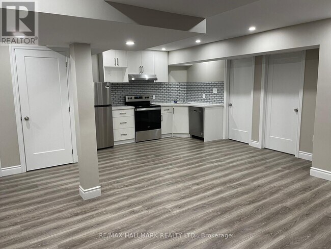 Building Photo - 58 Jevons Dr